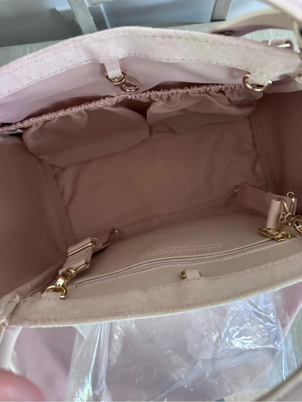 Rachel Parcell for Itzy Ritzy Boss Tote + Boss Changing Clutch Set